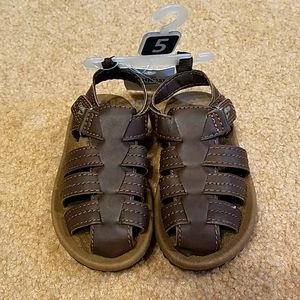 Osh Kosh sandals size 5